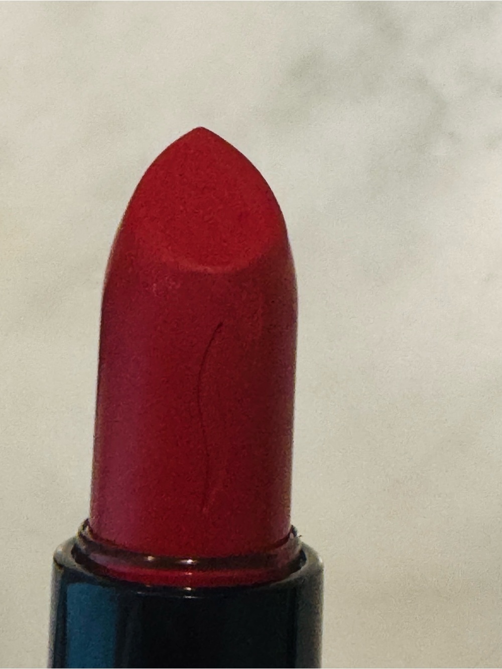 Classic Red Matte Lipstick M15 - Deep Red